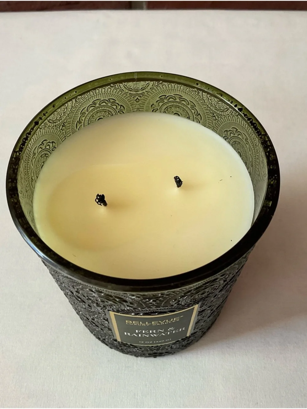 Bellevue Luxury Candle Fern & Rainwater Scented Double Wick Candle - Green Glass